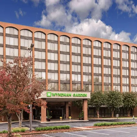 Hotel Wyndham Garden Williamsburg Busch Gardens Area